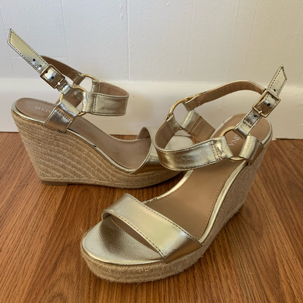Merona gold wedge sandals